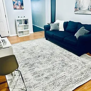 Entire 2-bed Private - Ewr/nyc/outlet Mall Newark